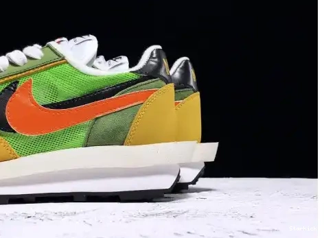 Nike BV0073-300 LD sacai Green Gusto  Waffle 0604